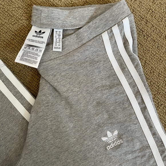 ADIDAS LEGGINGS - Picture 2 of 2